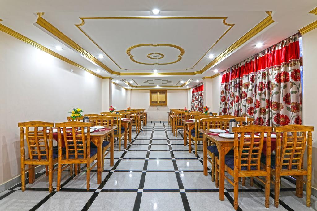 Hotel Prini Inn Manāli エクステリア 写真