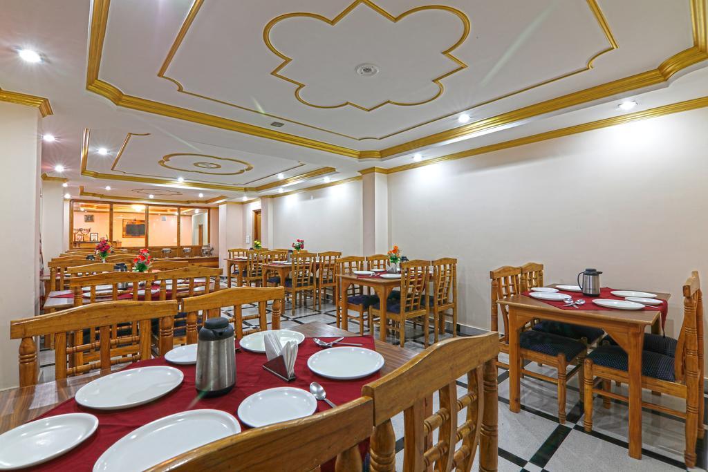 Hotel Prini Inn Manāli エクステリア 写真